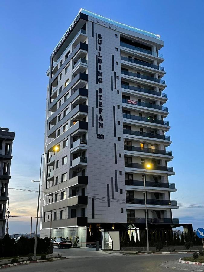 ママイアApartament Nataly Building Lakeアパートメント エクステリア 写真